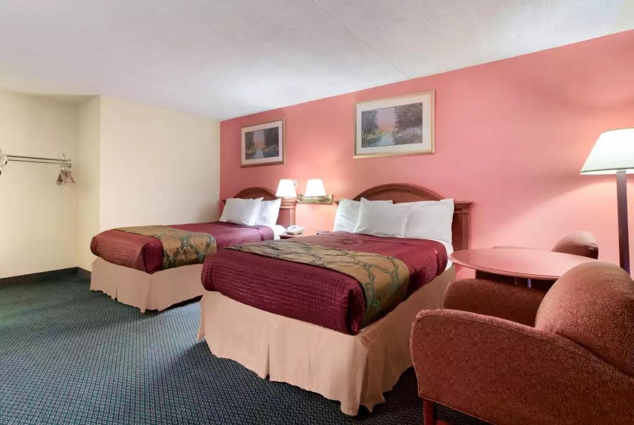Royal Inn Клирфилд Экстерьер фото