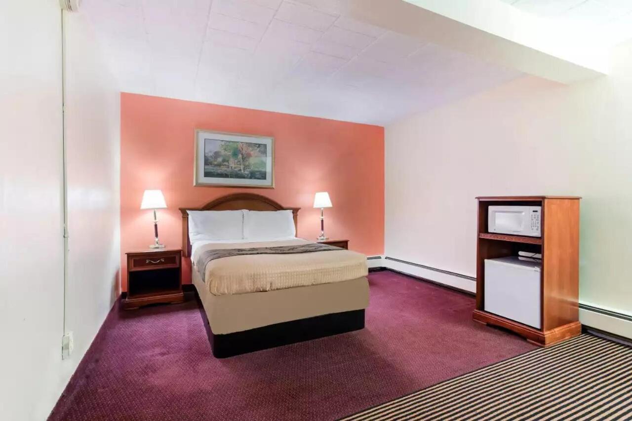 Royal Inn Клирфилд Экстерьер фото