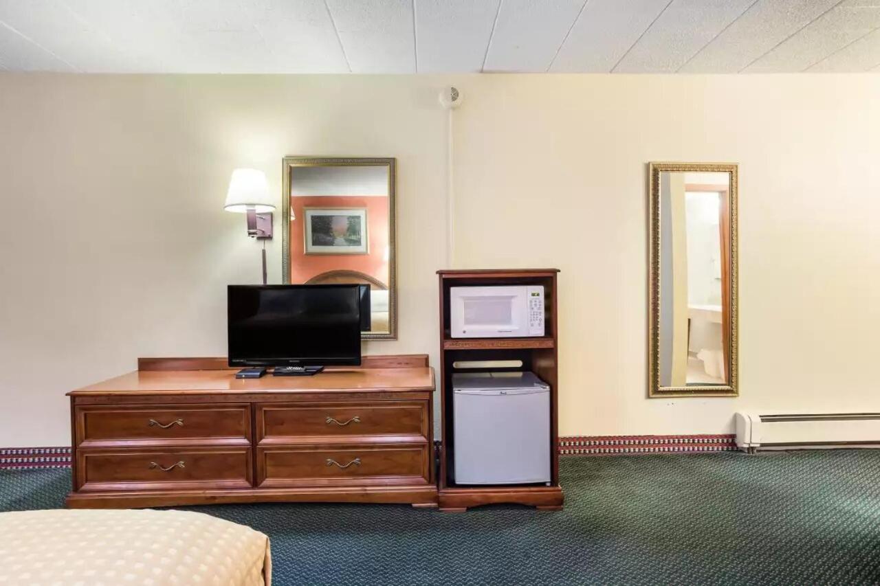 Royal Inn Клирфилд Экстерьер фото