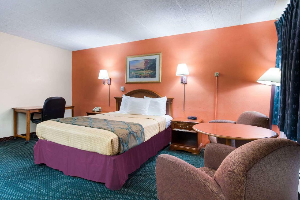 Royal Inn Клирфилд Экстерьер фото